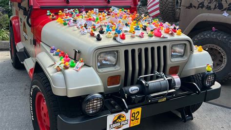 What is the meaning of the rubber ducks and jeeps, and how do they intersect with the concept of existential dread?